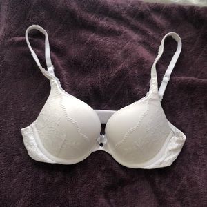 White push up bra
